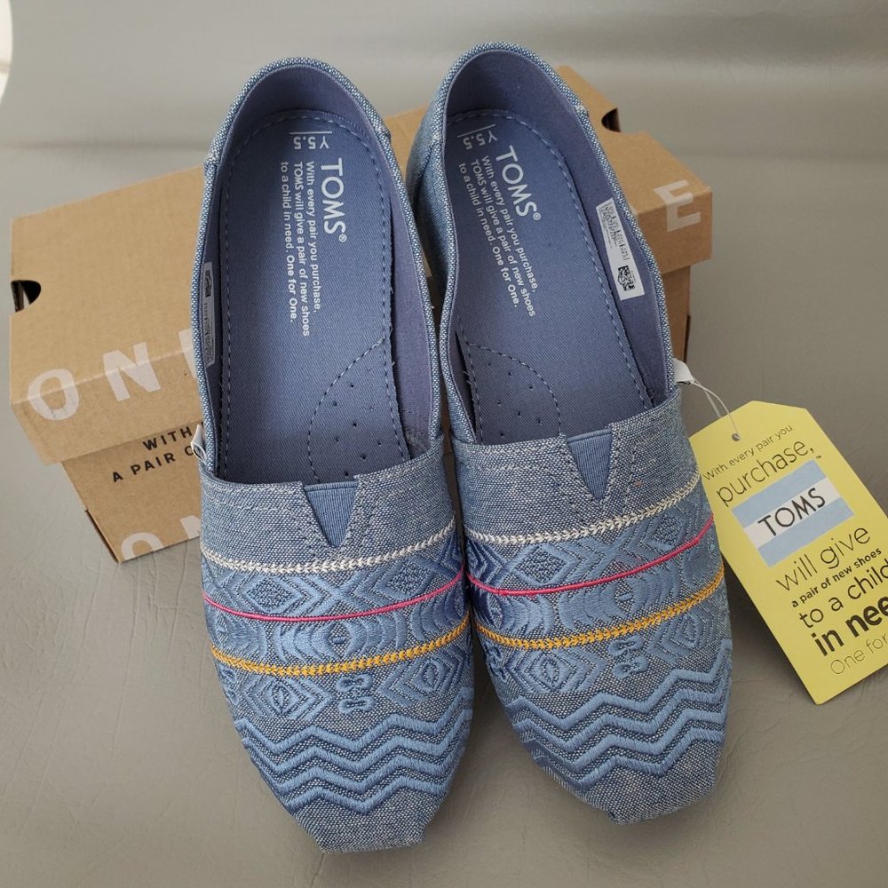 NEW TOMS Demin Embroidery Espadrille Flats shoes - Picture 6 of 7